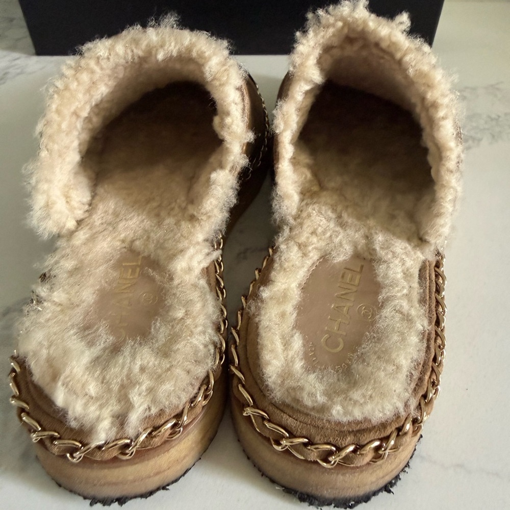 Chanel 2018 Interlocking CC Logo Sherling Mules Women's 36.5 6.5 Brown Black - Picture 7 of 16